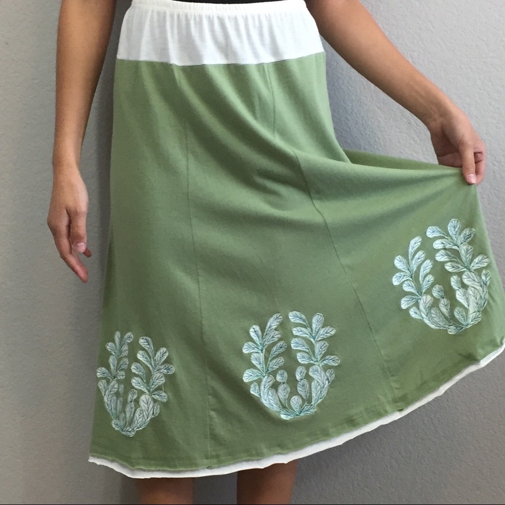 Sacred Threads Green Knit Skirt w/ Leaf Appliqués